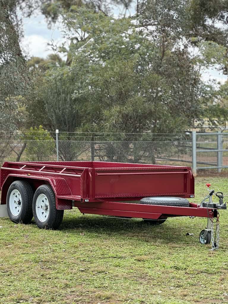 Heavy-Duty Rivsteel Tandem Axle Box Trailer - 2800kg Capacity